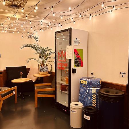 Pop Up Hotel Krone Zuerich Dış mekan fotoğraf